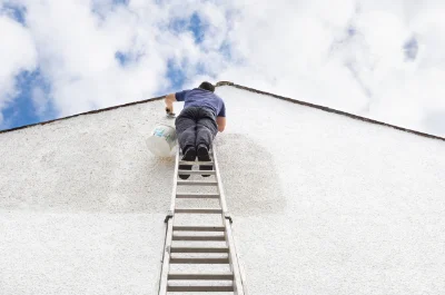 Peinture extérieure à Levis — façades et ravalement